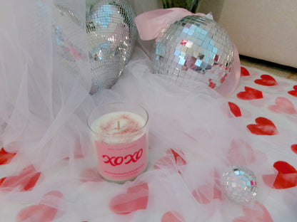 XOXO candle