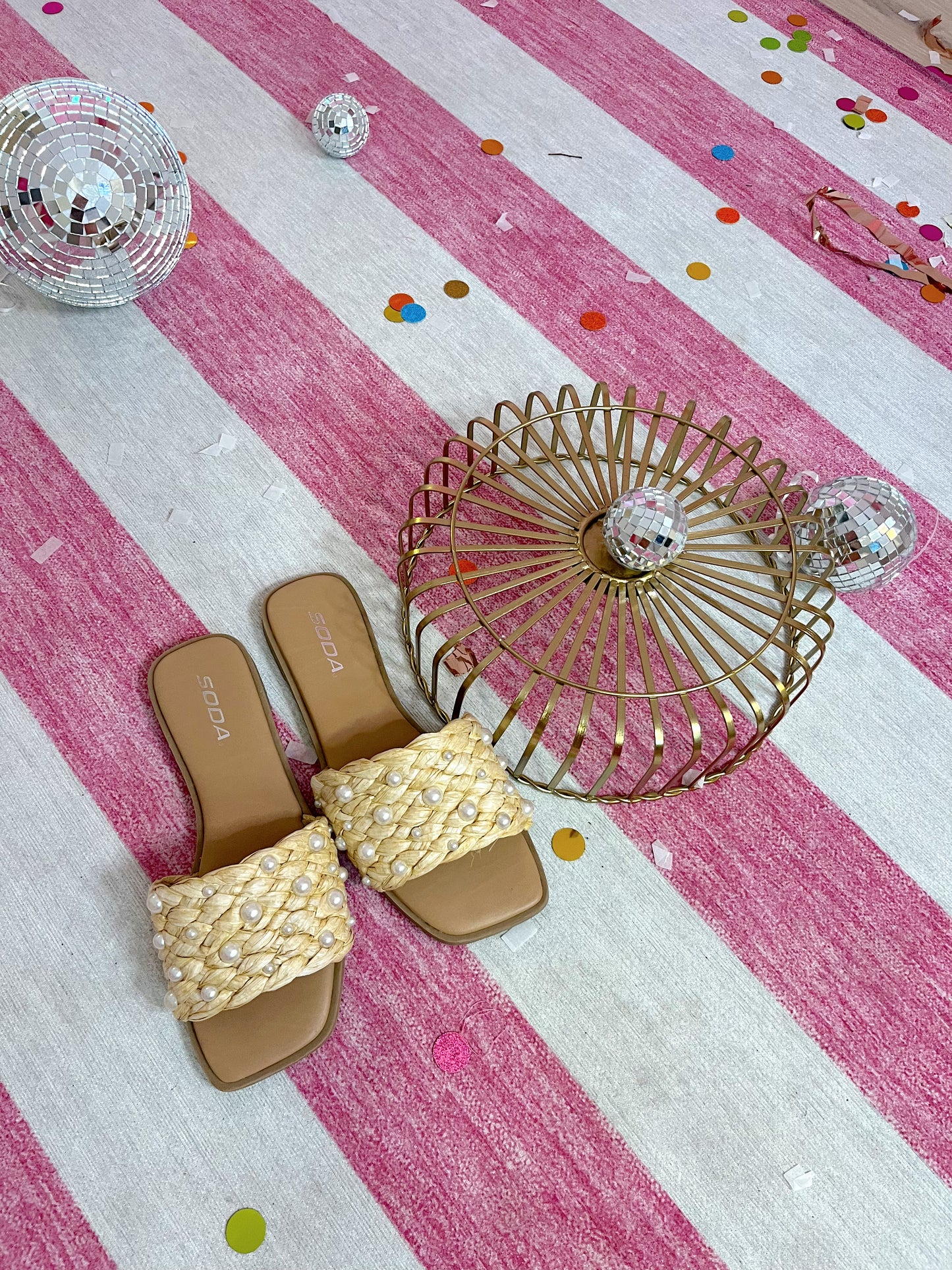Sandy Pearl Slides